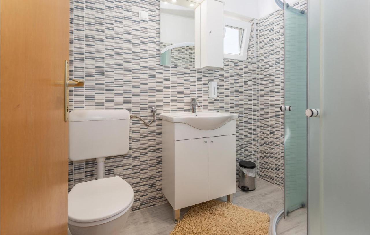 Nice Apartment In Stara Baska 1 With Wifi Exterior photo