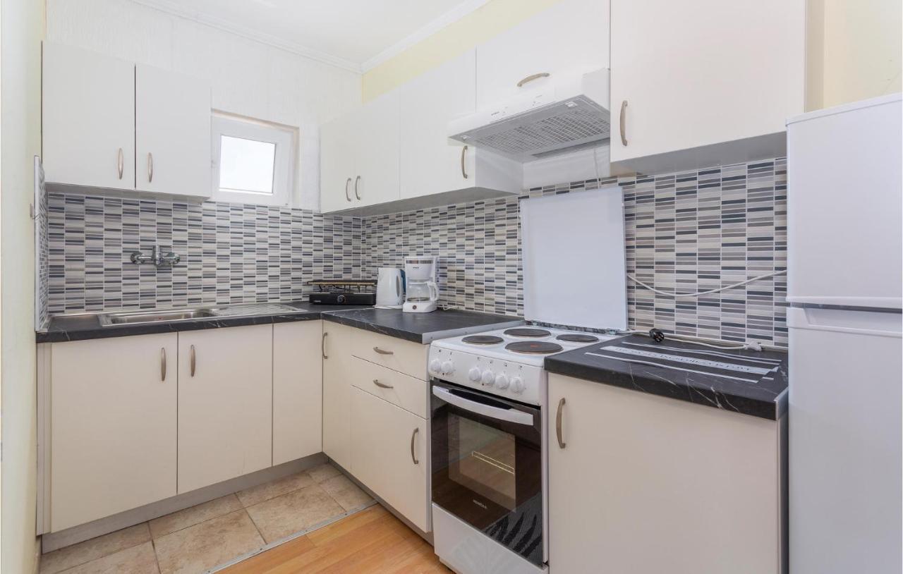 Nice Apartment In Stara Baska 1 With Wifi Exterior photo